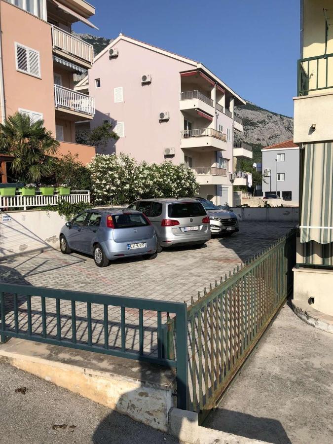 Apartments With A Parking Space Makarska - 18170 Exterior foto